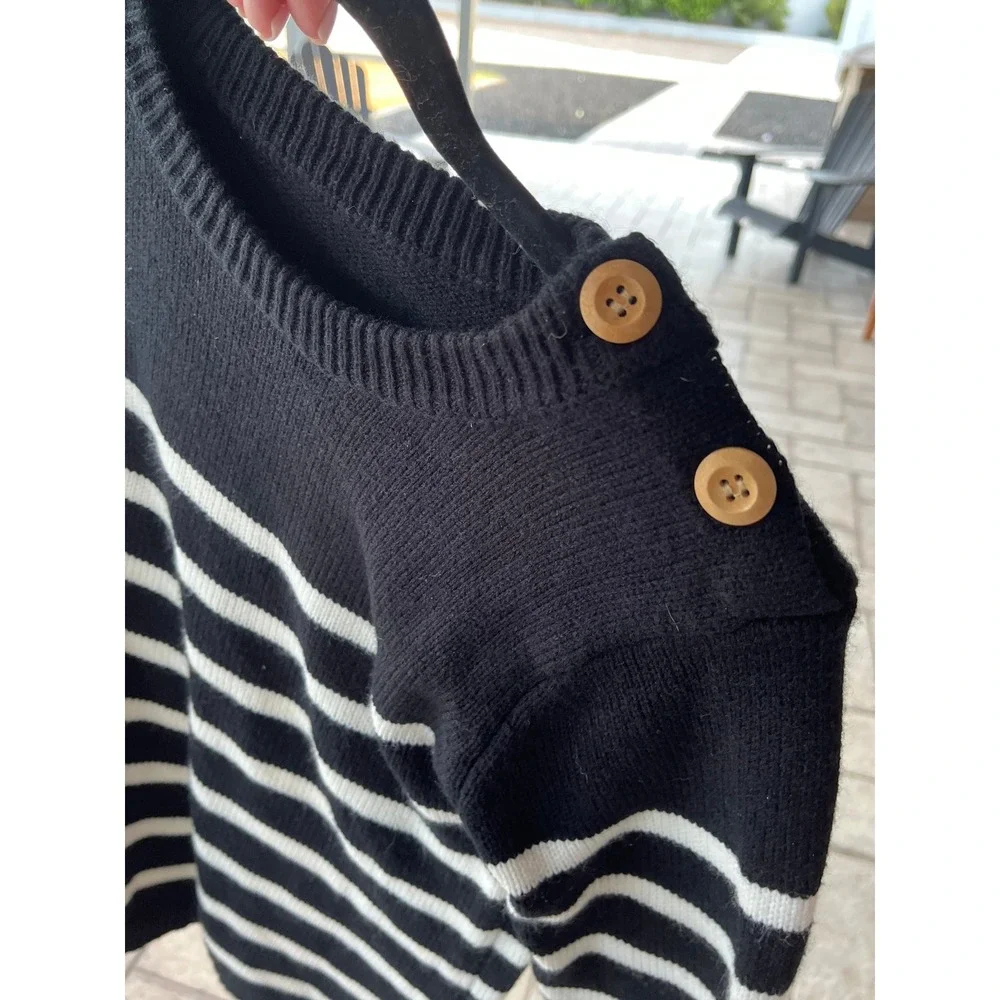Black White Striped Nautical Preppy Knit Sweater Crew Neck M - Picture 2 of 7